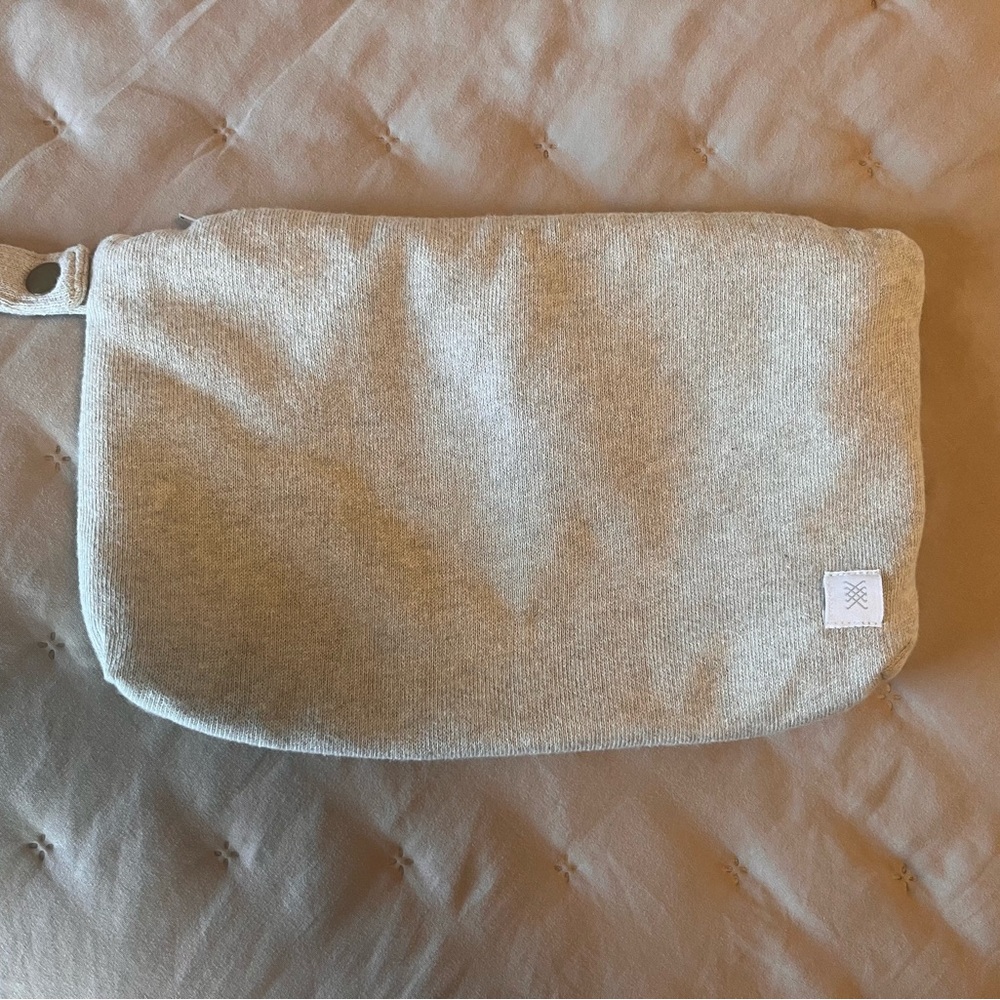 Zestt Organic Knit Pouch